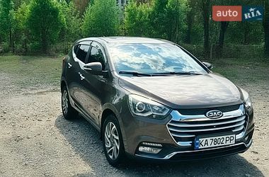 Хэтчбек JAC S2 2017 в Киеве