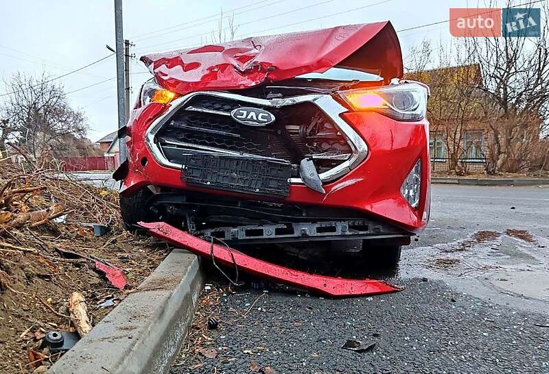 Внедорожник / Кроссовер JAC S3 2020 в Днепре