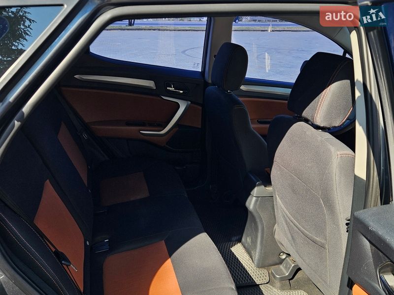 Хэтчбек JAC S3 2015 в Дубно