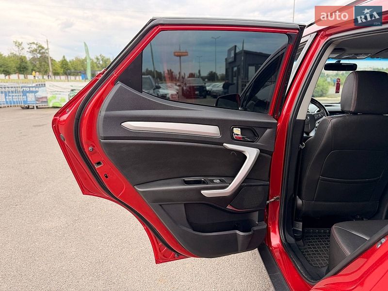 Позашляховик / Кросовер JAC S3 2017 в Кривому Розі фото 47 Позашляховик / Кросовер JAC S3 2017 в Кривому Розі