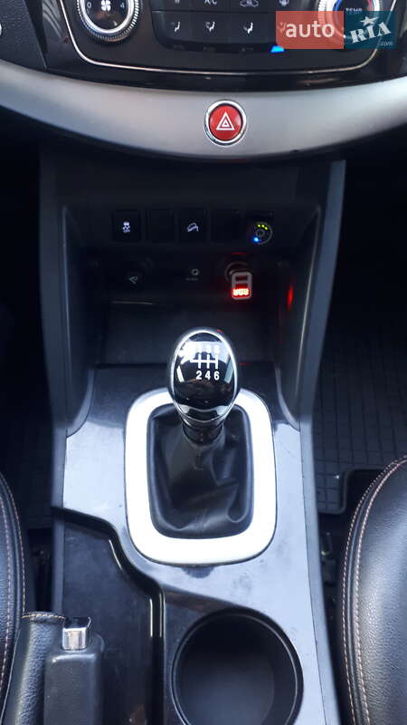Внедорожник / Кроссовер JAC S5 2013 в Хмельницком