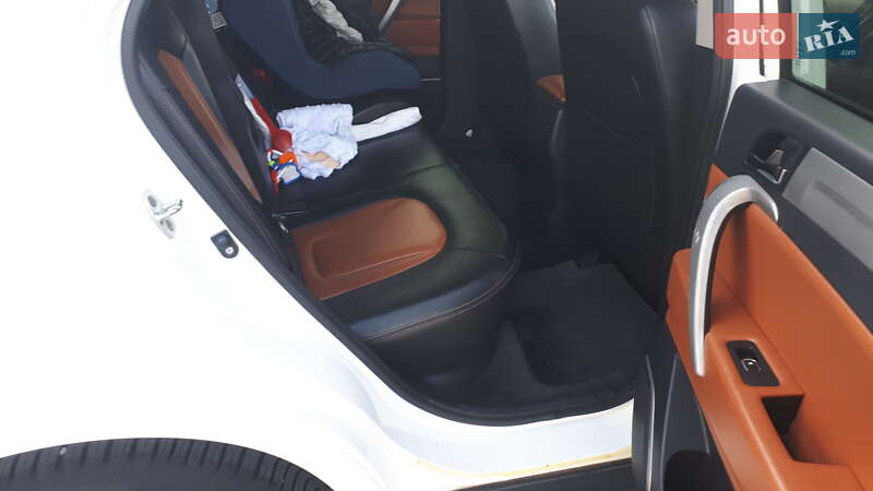 Внедорожник / Кроссовер JAC S5 2013 в Хмельницком