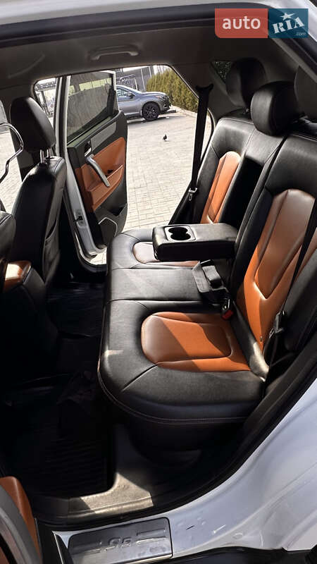 Внедорожник / Кроссовер JAC S5 2013 в Днепре