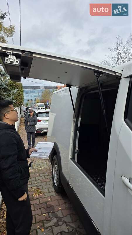 Грузовой фургон JAC V10 2025 в Киеве