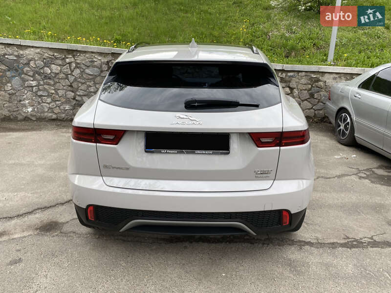 Позашляховик / Кросовер Jaguar E-Pace 2018 в Києві
