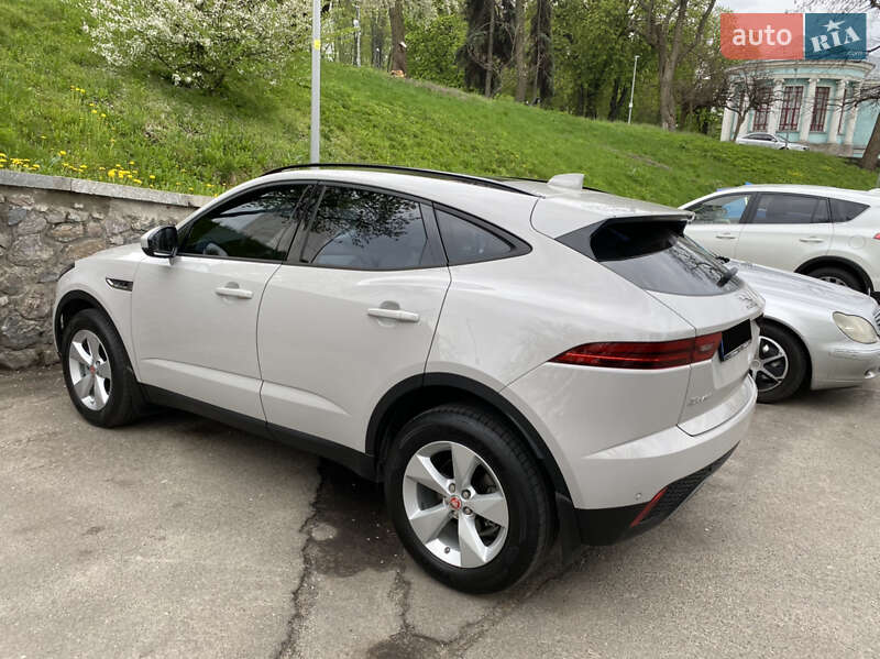 Позашляховик / Кросовер Jaguar E-Pace 2018 в Києві
