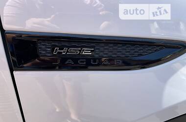 Позашляховик / Кросовер Jaguar E-Pace 2017 в Києві