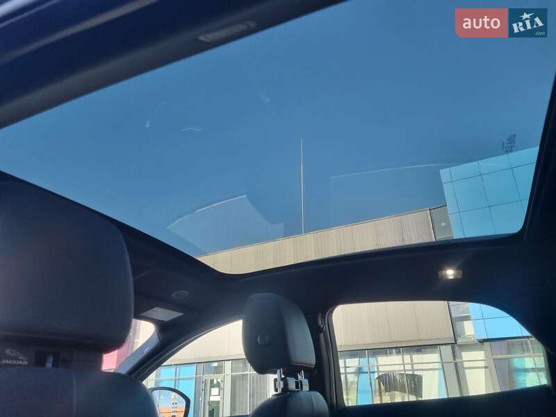 Позашляховик / Кросовер Jaguar E-Pace 2021 в Києві