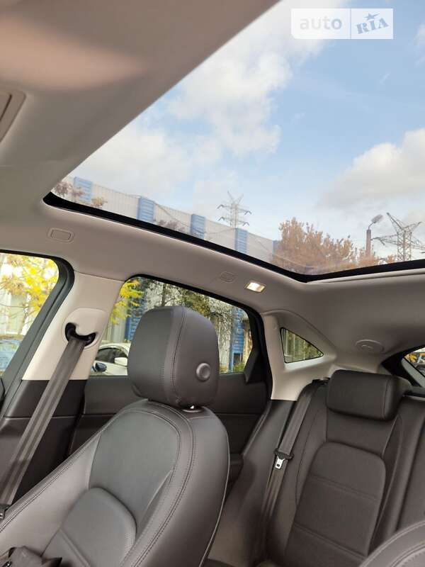 Позашляховик / Кросовер Jaguar E-Pace 2020 в Запоріжжі