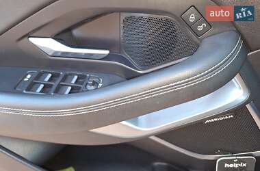 Внедорожник / Кроссовер Jaguar E-Pace 2018 в 