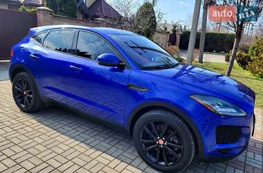 Внедорожник / Кроссовер Jaguar E-Pace 2019 в 