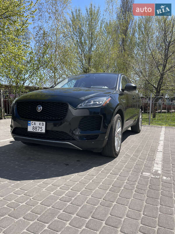Внедорожник / Кроссовер Jaguar E-Pace 2017 в 
