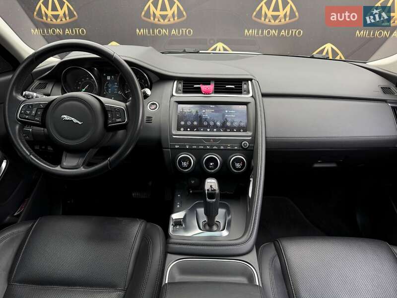 Позашляховик / Кросовер Jaguar E-Pace 2018 в Києві