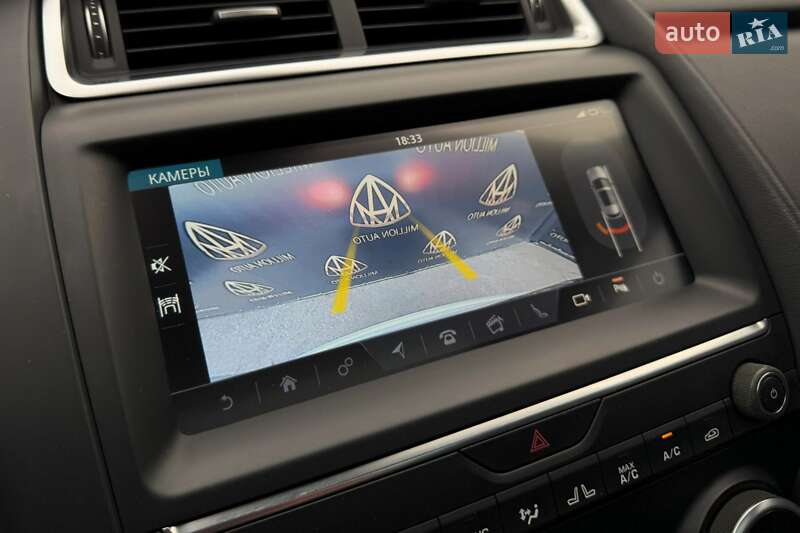 Позашляховик / Кросовер Jaguar E-Pace 2018 в Києві