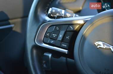 Позашляховик / Кросовер Jaguar E-Pace 2019 в 