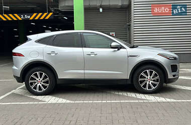 Позашляховик / Кросовер Jaguar E-Pace 2019 в 
