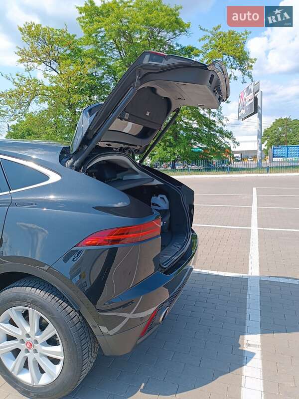 Позашляховик / Кросовер Jaguar E-Pace 2018 в Одесі