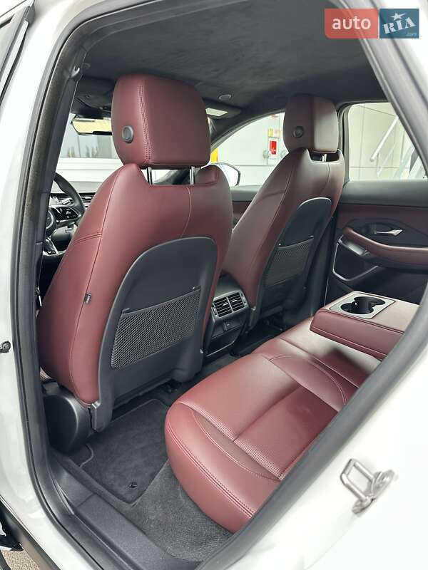 Внедорожник / Кроссовер Jaguar E-Pace 2021 в Киеве