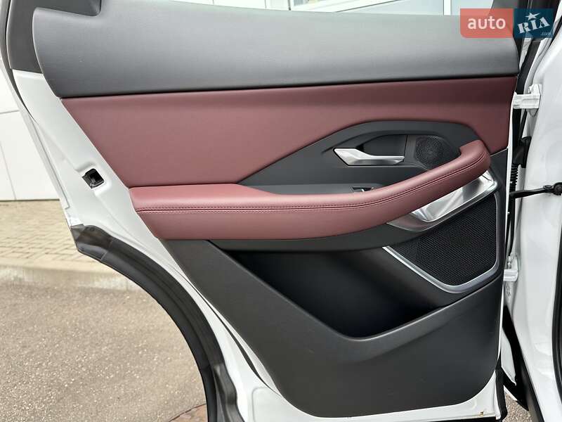 Внедорожник / Кроссовер Jaguar E-Pace 2021 в Киеве