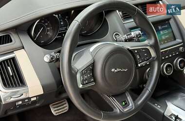 Позашляховик / Кросовер Jaguar E-Pace 2019 в 