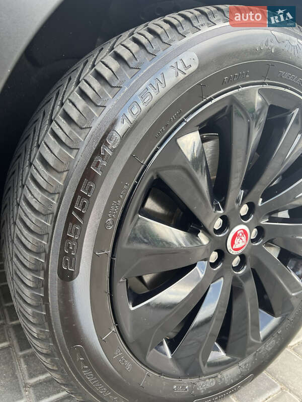 Внедорожник / Кроссовер Jaguar E-Pace 2018 в Кропивницком