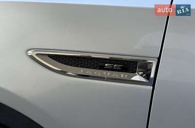 Внедорожник / Кроссовер Jaguar E-Pace 2019 в 
