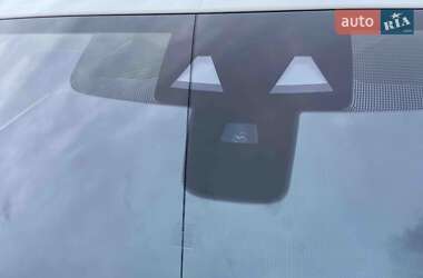 Внедорожник / Кроссовер Jaguar E-Pace 2018 в 