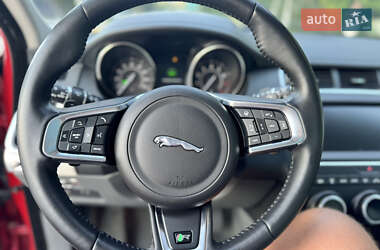 Внедорожник / Кроссовер Jaguar E-Pace 2018 в 