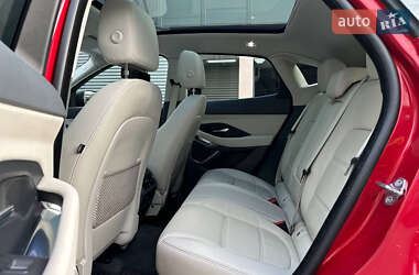 Позашляховик / Кросовер Jaguar E-Pace 2018 в 