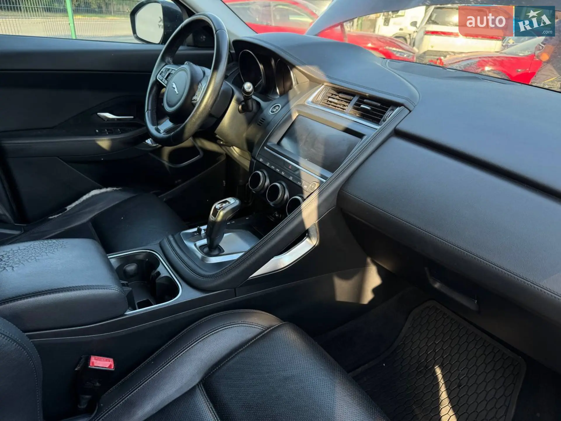 2018 Jaguar E-Pace - мініатюра 9