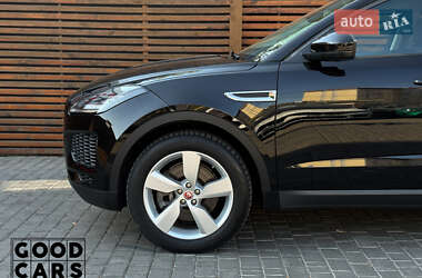 Внедорожник / Кроссовер Jaguar E-Pace 2019 в  фото 10 Внедорожник / Кроссовер Jaguar E-Pace 2019 в
