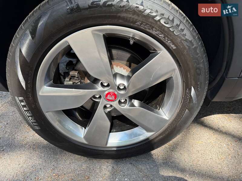 Позашляховик / Кросовер Jaguar E-Pace 2021 в Черкасах
