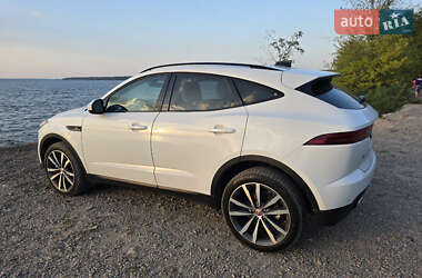 Позашляховик / Кросовер Jaguar E-Pace 2019 в 