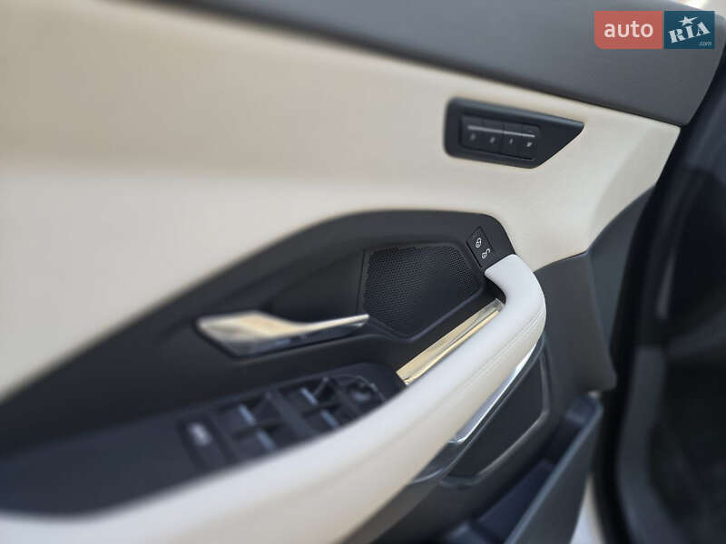 Позашляховик / Кросовер Jaguar E-Pace 2019 в Черкасах фото 19 Позашляховик / Кросовер Jaguar E-Pace 2019 в Черкасах