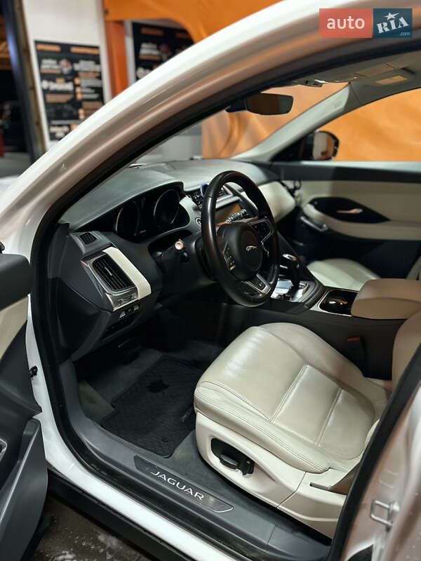 Внедорожник / Кроссовер Jaguar E-Pace 2019 в Харькове фото 16 Внедорожник / Кроссовер Jaguar E-Pace 2019 в Харькове