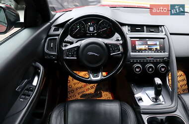 Позашляховик / Кросовер Jaguar E-Pace 2018 в 