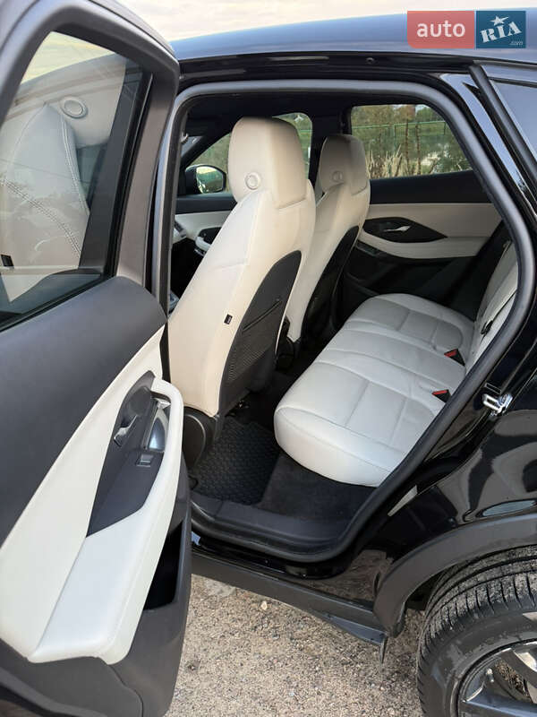 Позашляховик / Кросовер Jaguar E-Pace 2019 в Львові