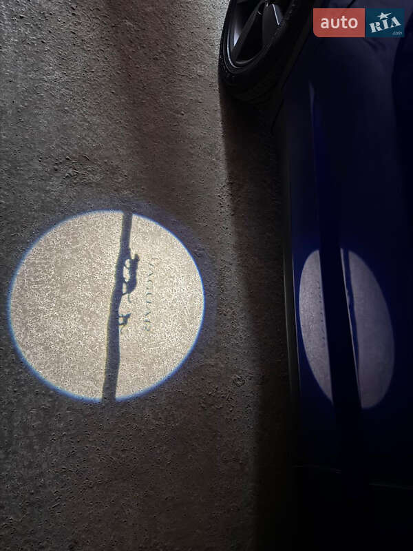 Внедорожник / Кроссовер Jaguar E-Pace 2018 в Киеве фото 25 Внедорожник / Кроссовер Jaguar E-Pace 2018 в Киеве