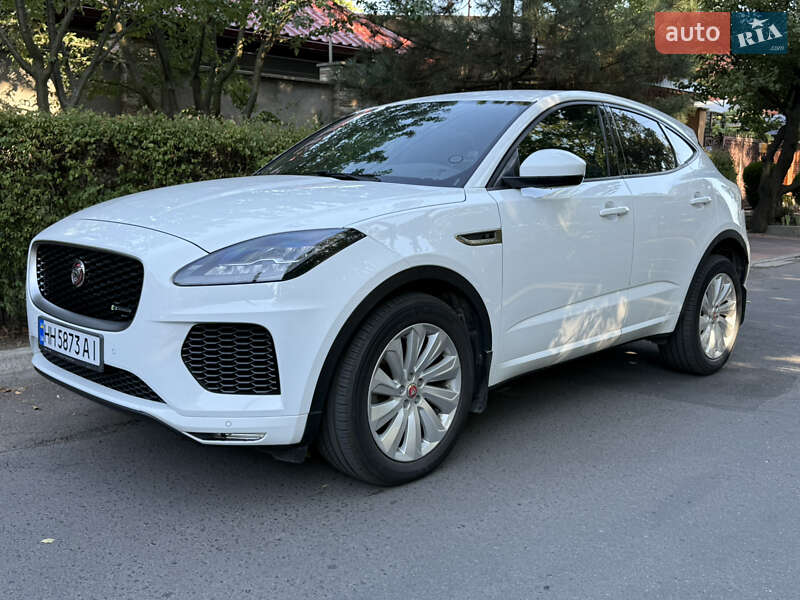 Позашляховик / Кросовер Jaguar E-Pace 2018 в 