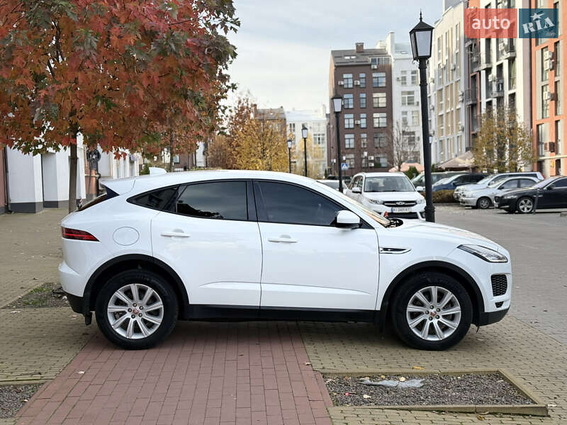 Позашляховик / Кросовер Jaguar E-Pace 2018 в Києві