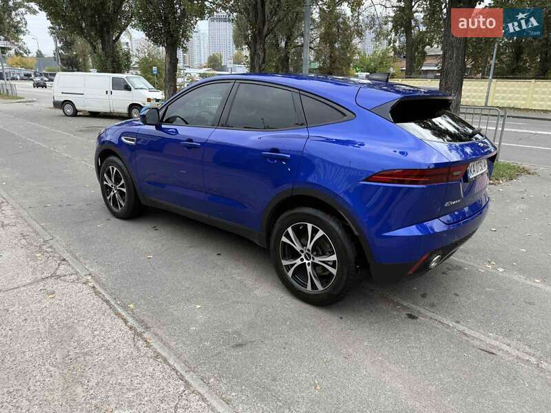 Позашляховик / Кросовер Jaguar E-Pace 2020 в Києві