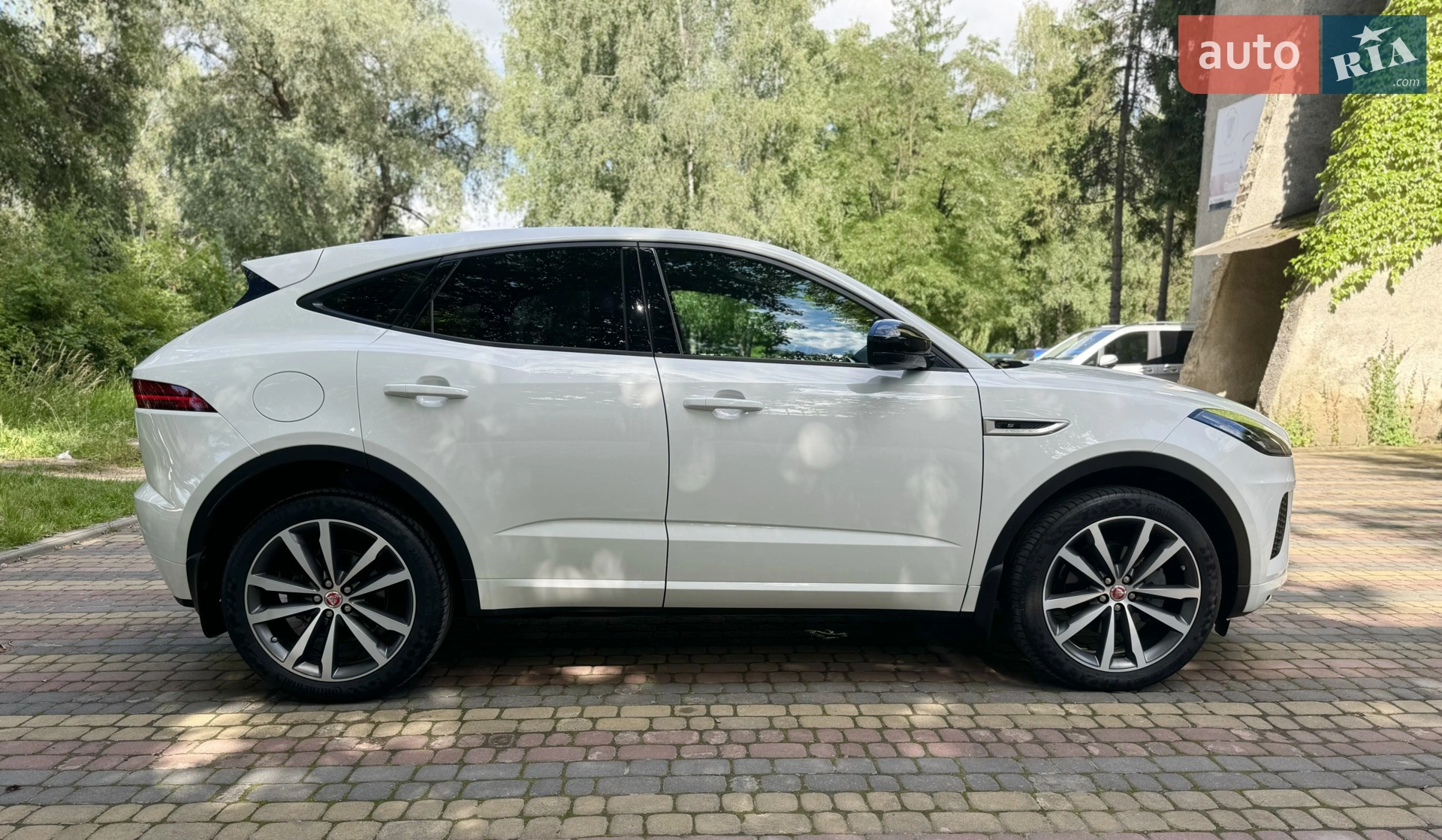 2020 Jaguar E-Pace - мініатюра 51
