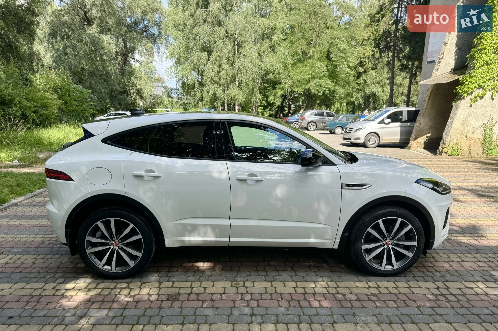 2020 Jaguar E-Pace - мініатюра 55