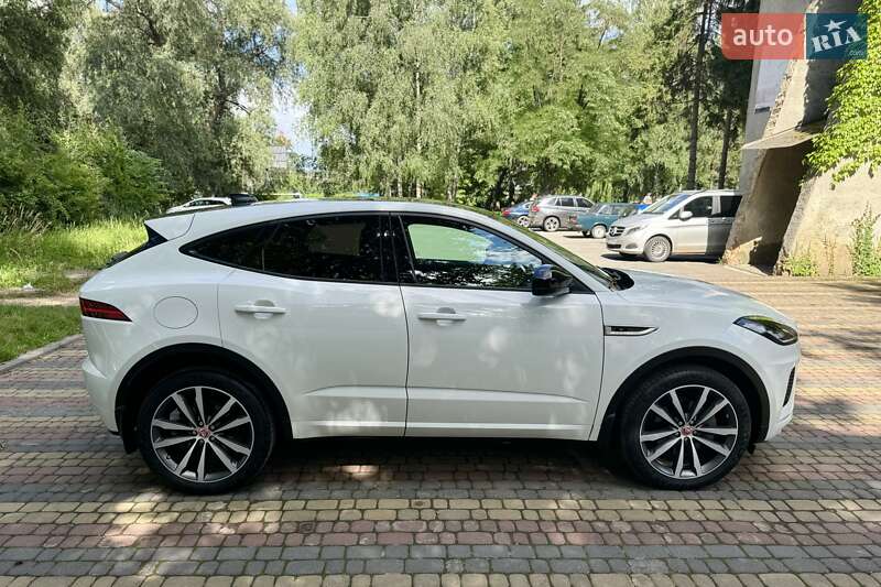 Позашляховик / Кросовер Jaguar E-Pace 2020 в Чернівцях