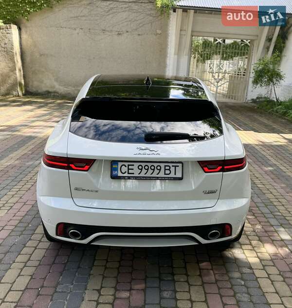 Позашляховик / Кросовер Jaguar E-Pace 2020 в Чернівцях