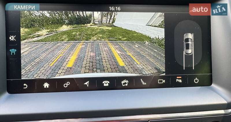 Позашляховик / Кросовер Jaguar E-Pace 2020 в Чернівцях