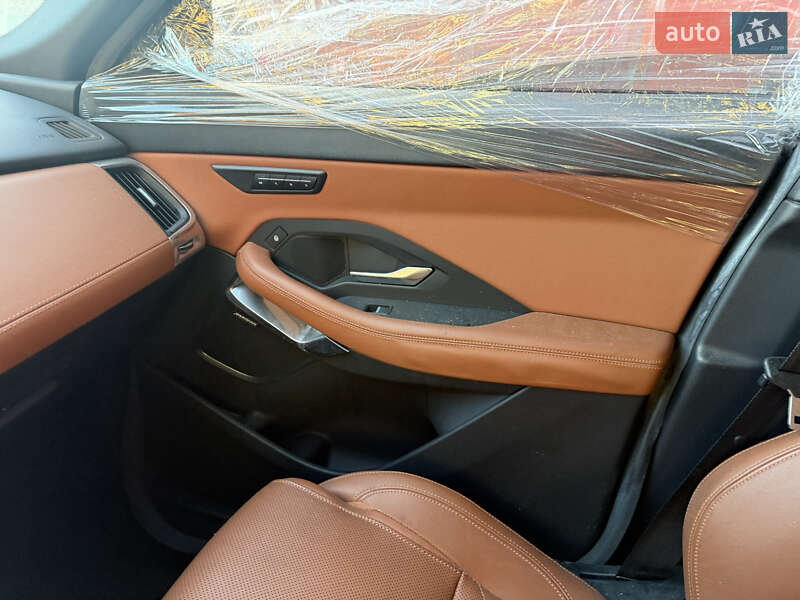 Внедорожник / Кроссовер Jaguar E-Pace 2020 в Тернополе фото 48 Внедорожник / Кроссовер Jaguar E-Pace 2020 в Тернополе