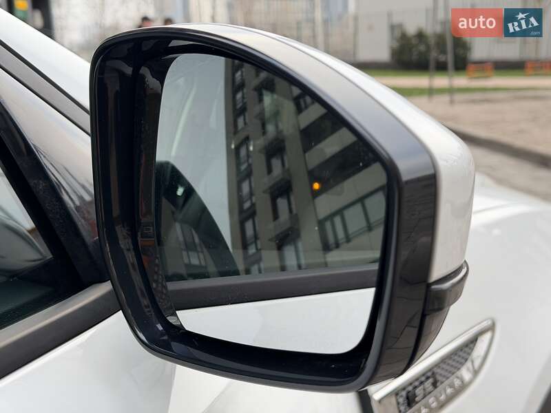 Внедорожник / Кроссовер Jaguar E-Pace 2020 в Киеве