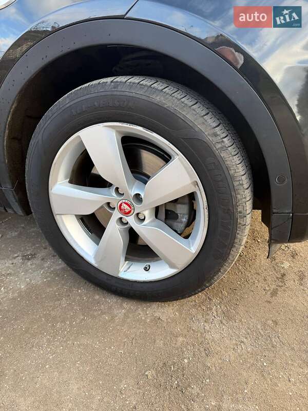 Внедорожник / Кроссовер Jaguar E-Pace 2018 в Одессе