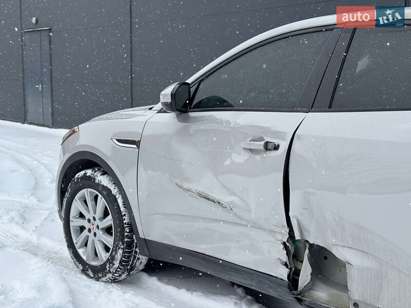 Внедорожник / Кроссовер Jaguar E-Pace 2020 в Киеве